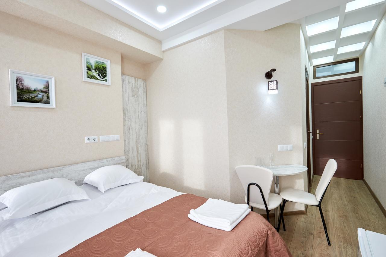 Guest Otel Tiflis Dış mekan fotoğraf