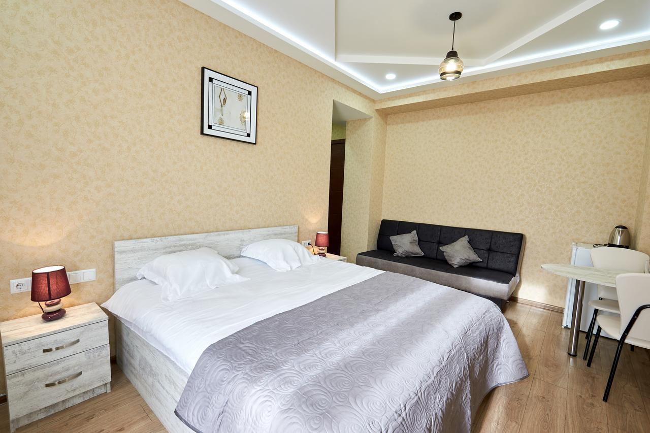Guest Otel Tiflis Dış mekan fotoğraf
